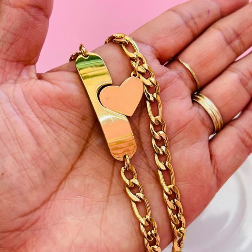 Gold Heart Pendant Chain Necklace